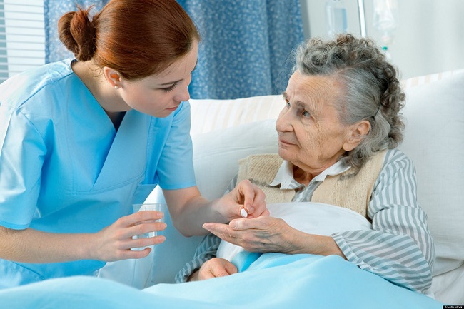 Tìm hiểu 7 giai đoạn tiến triển của bệnh Alzheimer và cách nhận biết sớm